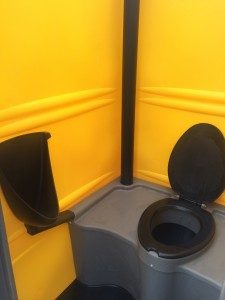 Interior Taza y urinario
